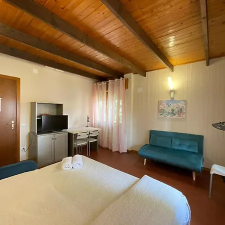 ゲストハウス Oasi Venus Perugia E Assisi
